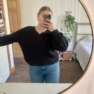 American Eagle charcoal grey sweater